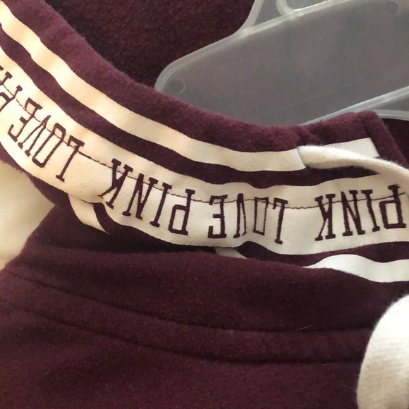 VS Pink hoodie - Picture 4 of 4